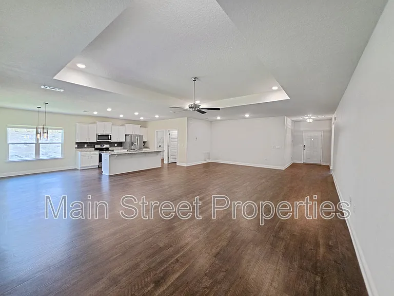 8108 Silver Maple Dr — Photo 6