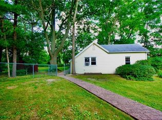 6319 Kast Pl, Hamburg, NY 14075