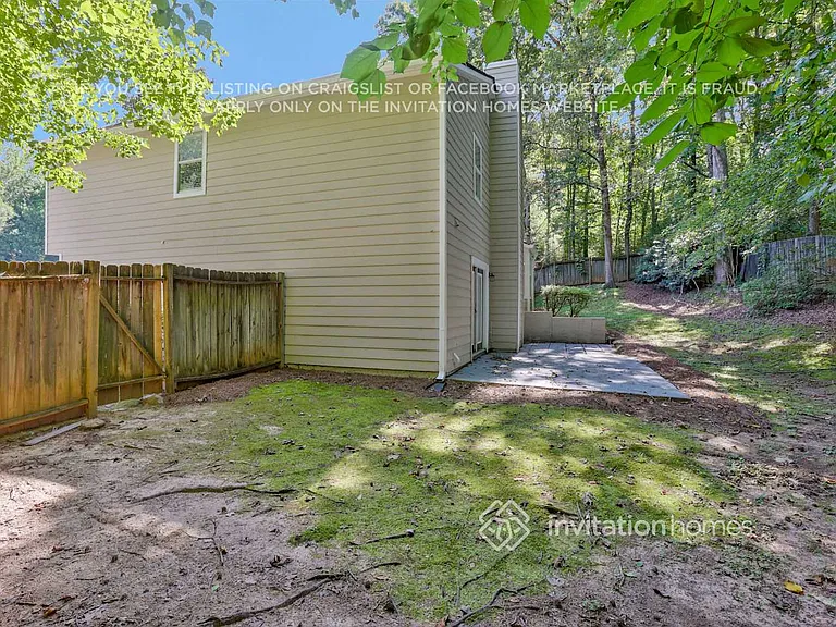 690 Greenhedge Dr — Photo 24