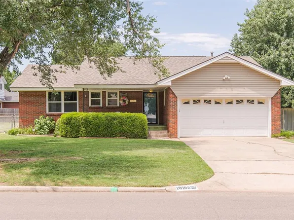 10105 Sunnymeade Pl, Oklahoma City, OK 73120