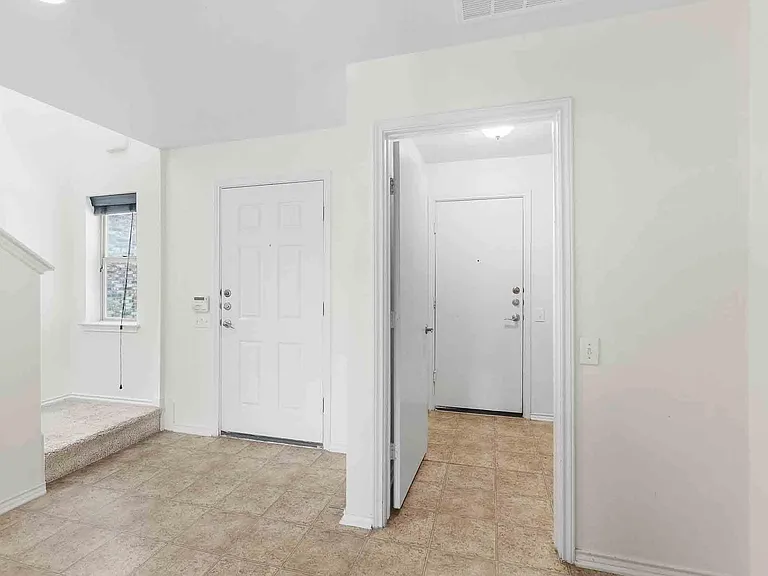 11012 Culzean Dr — Photo 5