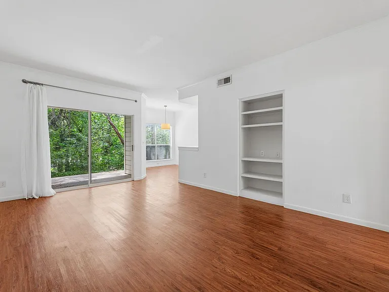 6000 Shepherd Mountain Cv #1605 — Photo 37