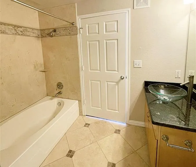 3102 Kings Rd #2208 — Photo 8