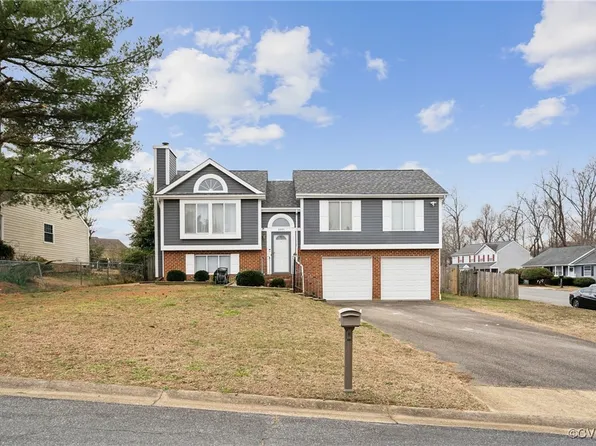 2801 Valley Side Ct, Richmond, VA 23223
