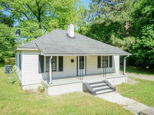930 Elm St, Henderson, NC 27536