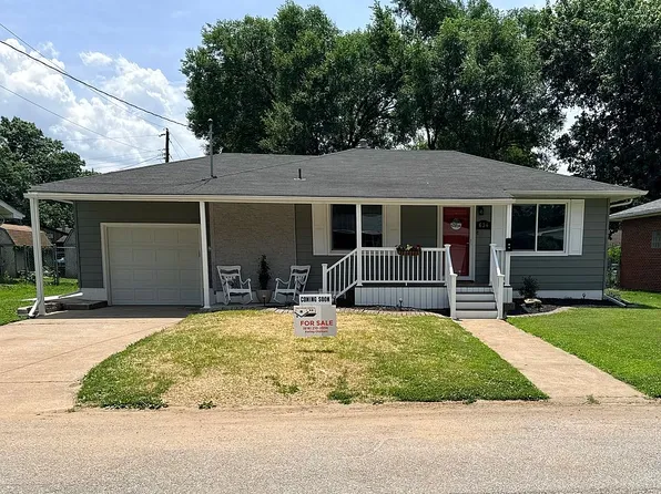 634 Mildred Ave, Wood River, IL 62095