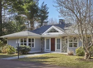 27 Ledgewood Rd, Weston, MA 02493