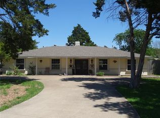 1722 Juniper Ln, Midlothian, TX 76065