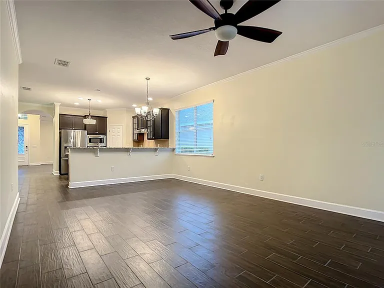 636 Spring Oak Cir — Photo 10