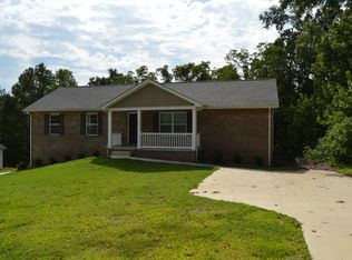132 Springfield Rd, Statesville, NC 28625