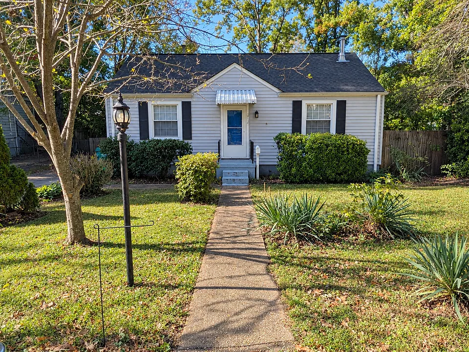 1712 Westhill Rd
