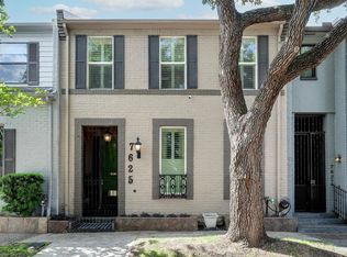 7625 Olympia Dr, Houston, TX 77063