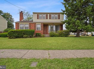 2603 Burning Tree Rd, Pennsauken, NJ 08109