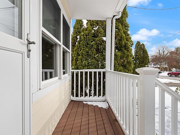 3rd image of 4 Evergreen Cir Unit 4