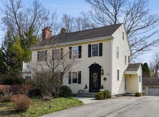 701 S Elm St, Three Oaks, MI 49128