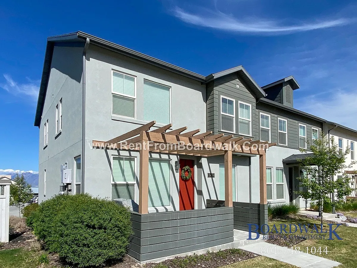 Building Photo - 11459 S Stream Park Dr