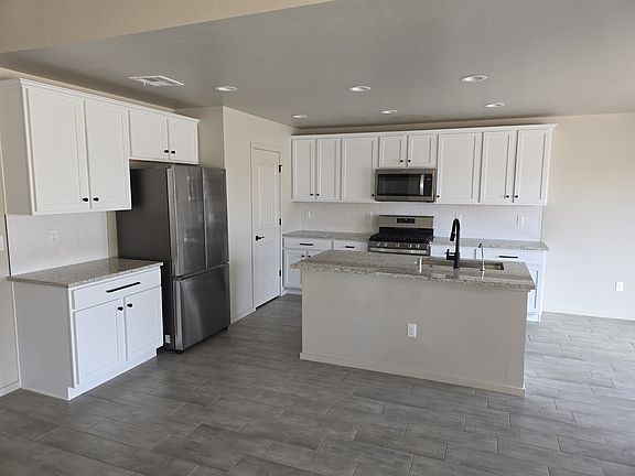 2nd image of 4969 Kailasa Dr