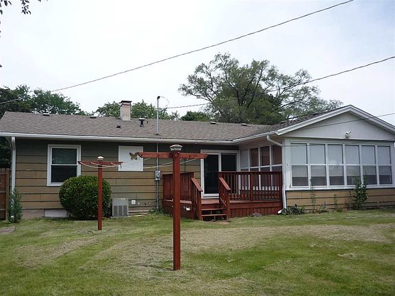 4th image of 617 Northfield Ave