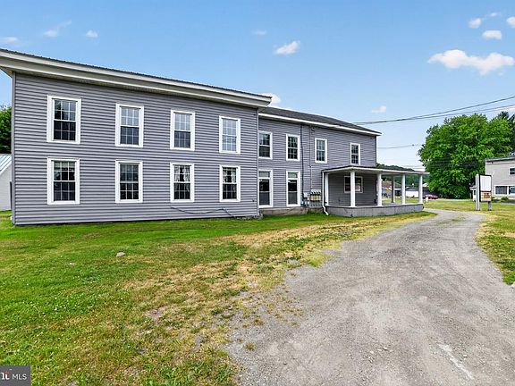 2nd image of 464 Main St