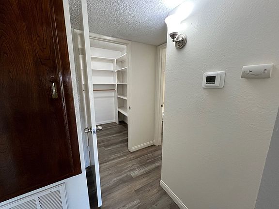 5th image of 5051 Ming Ave #2
