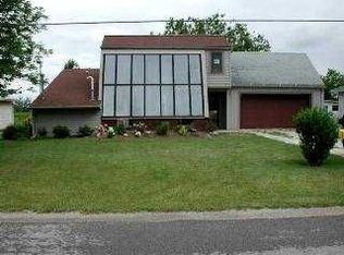 5522 Martin Moline Rd, Walbridge, OH 43465