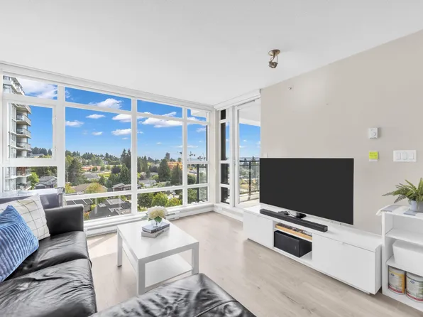 555 Delestre Ave #1008, Coquitlam, BC V3K 0A9