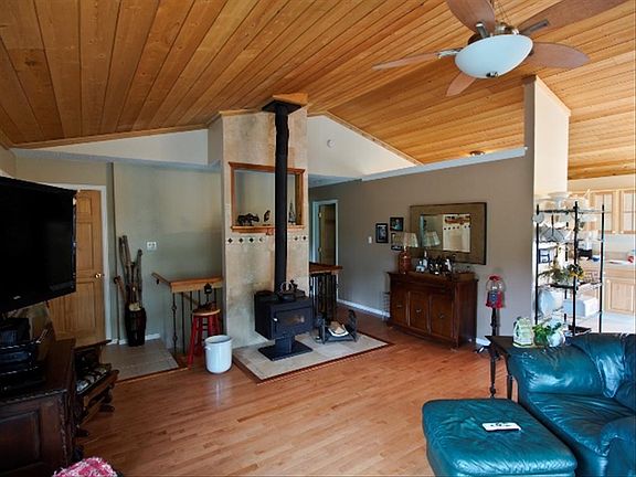 Living Rm