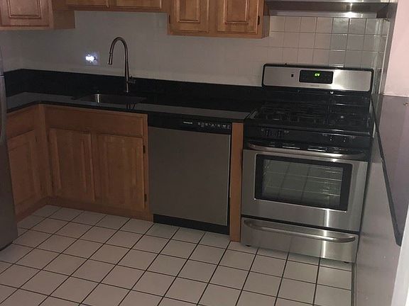 2nd image of 201 Commercial St APT 5