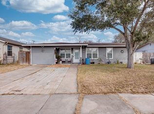 3906 Barnes St, Corpus Christi, TX 78415