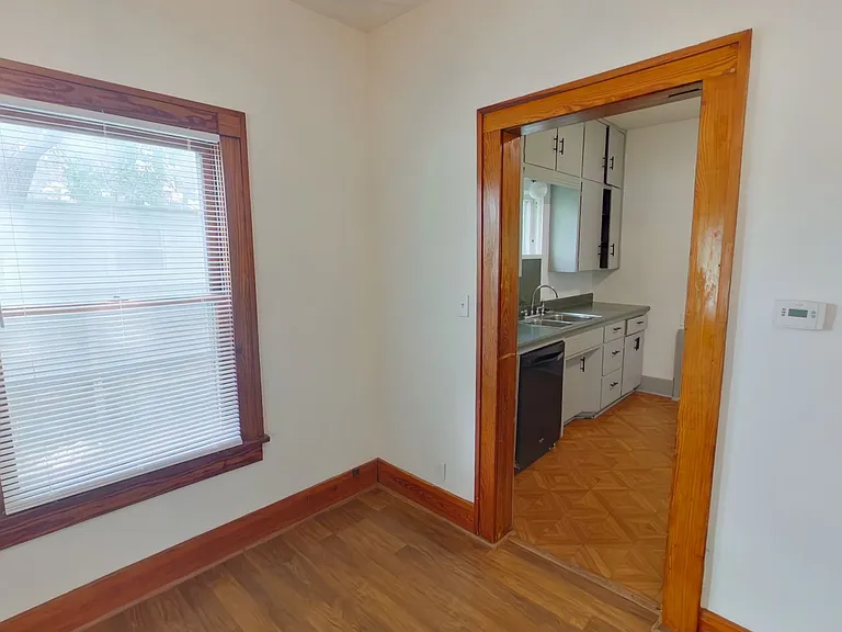 1625 S Hydraulic Ave — Photo 4
