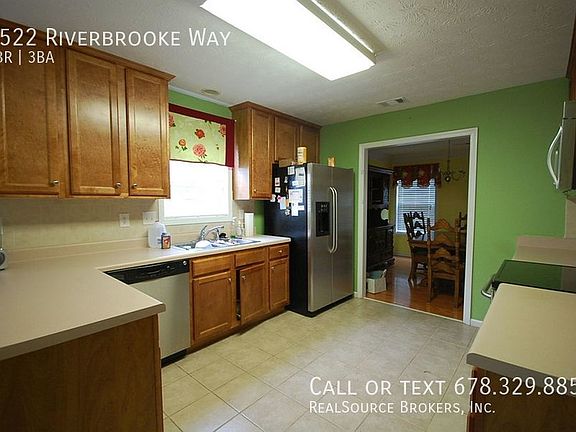 4th image of 1522 Riverbrooke Way NE