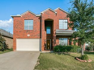 5208 Grayson Ridge Dr, Fort Worth, TX 76179