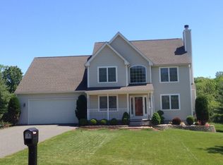 8 Millennium Dr, Cromwell, CT 06416