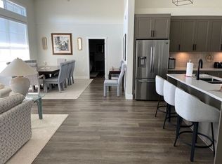 22638 119th Ave #610, Maple Ridge, BC V2X4L1