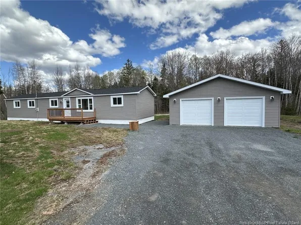 92 Tamtrev Ct, Lincoln, NB E3B 9A3