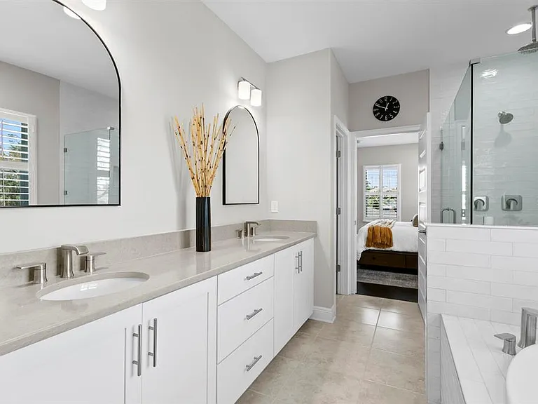 2702 W Cass St — Photo 21