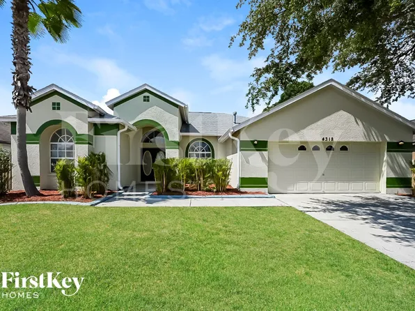 4318 Brooke Dr, Valrico, FL 33594