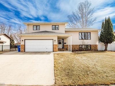 3513 1st St N, Fargo, ND, 58102