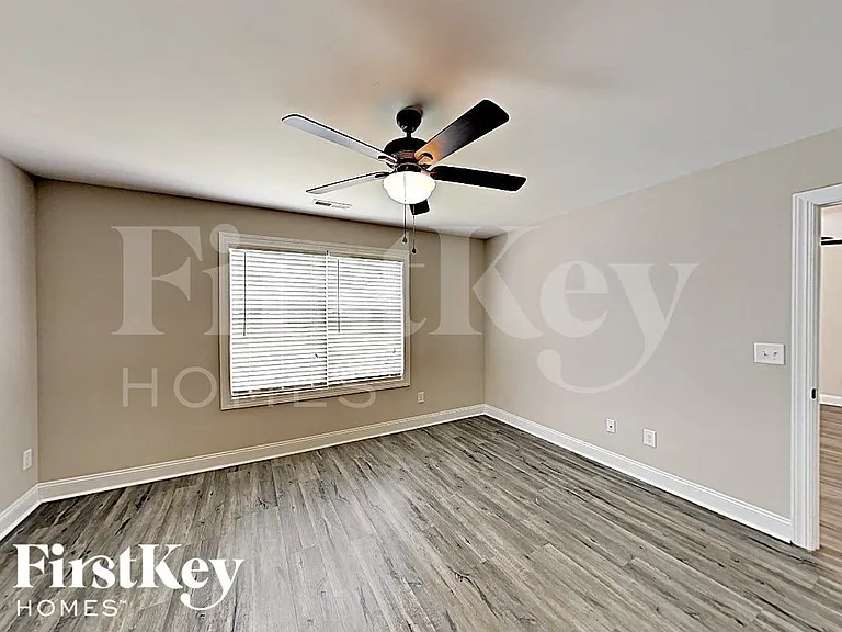 700 Margate Ave — Photo 7