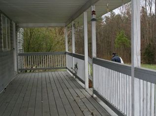 20 Purkey Ln, Cumberland, VA 23040