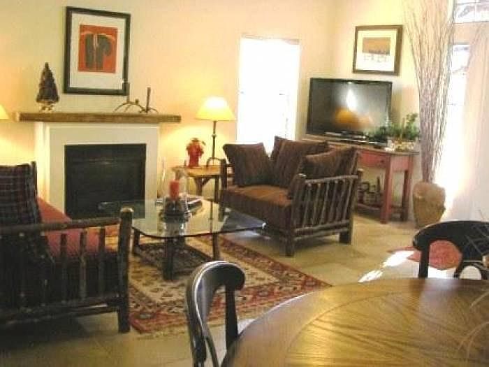Living Room Corporate Re