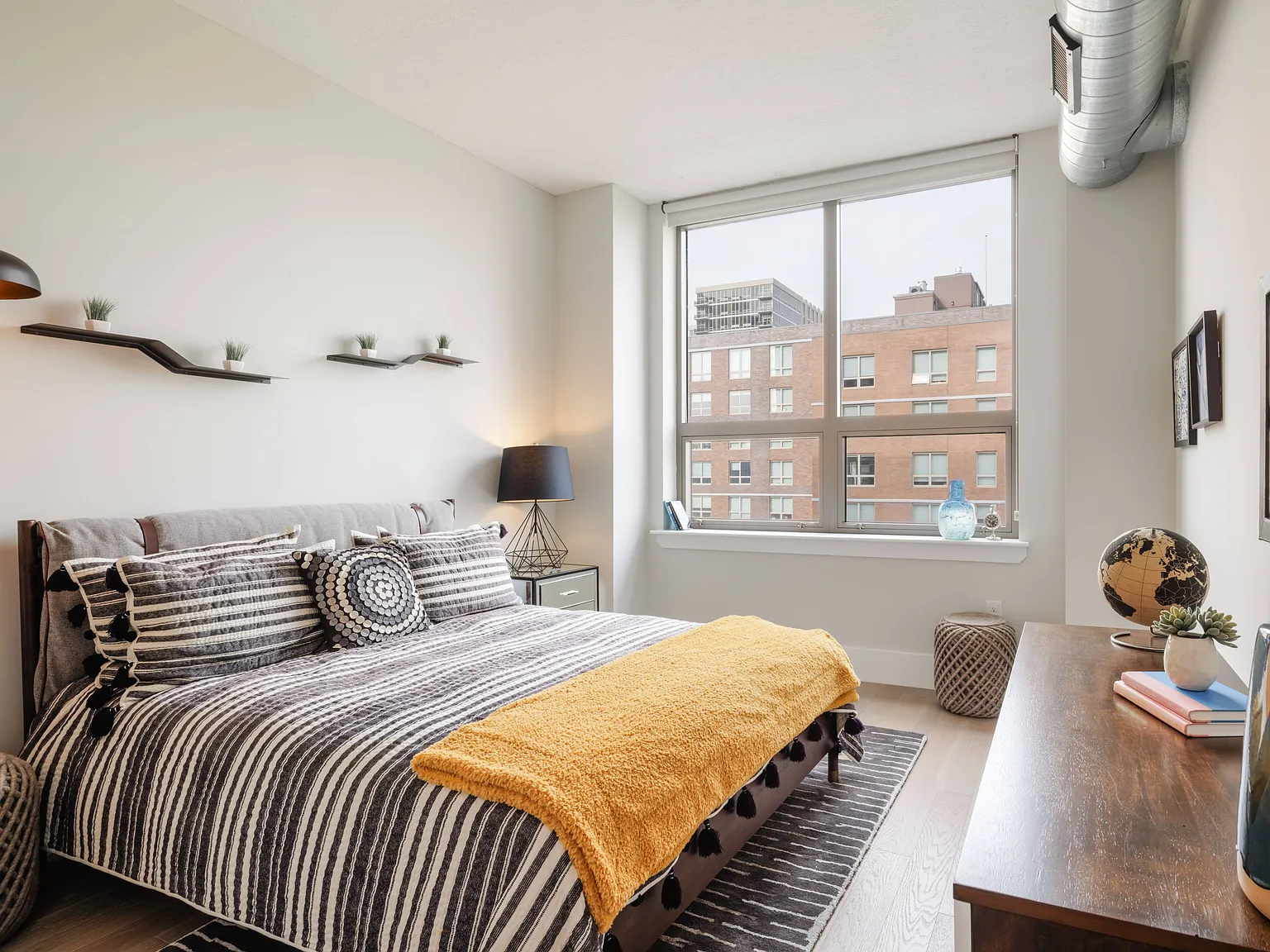 Soho Lofts — Photo 1