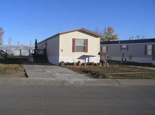 16 Sierra Cir, Gillette, WY 82716