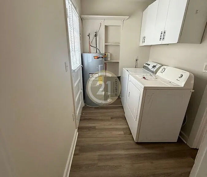 8524 Chapin St — Photo 6