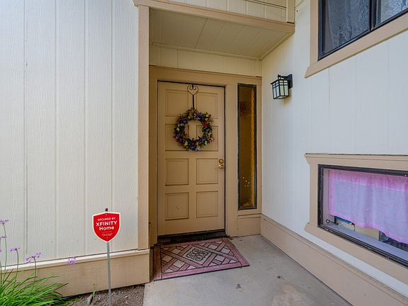 2nd image of 1214 Linda Vista Dr
