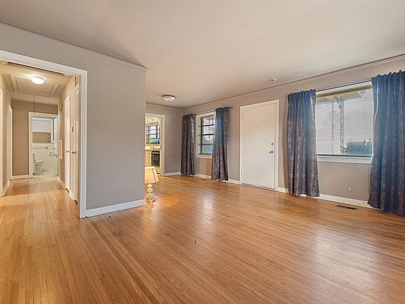 2nd image of 318 W J Ave