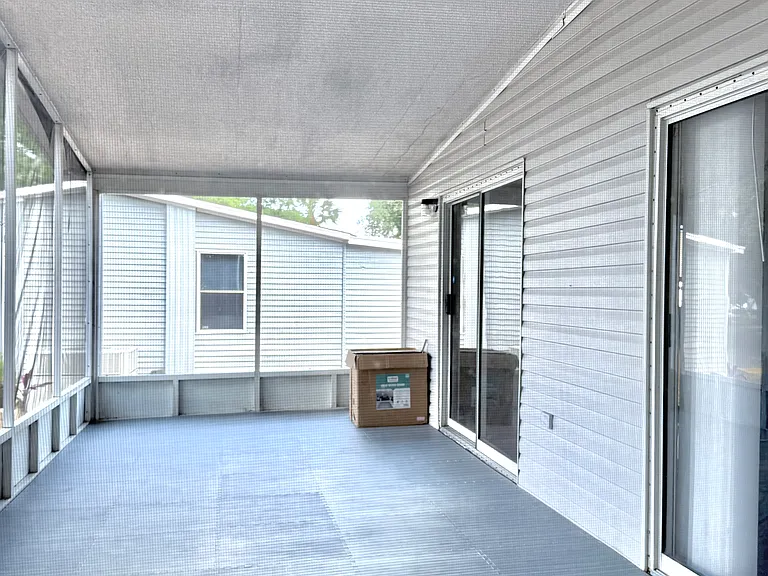 16648 Daeza Dr — Photo 14