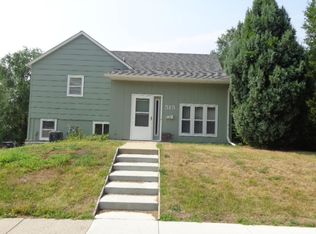 515 W Prospect Ave, Pierre, SD 57501