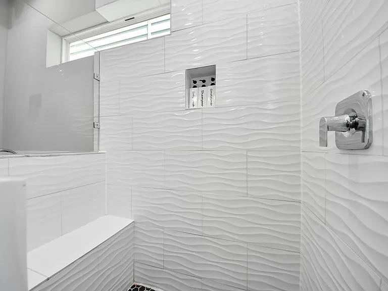 2116 Naomi St #C — Photo 34