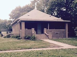 821 D St, Central City, NE 68826